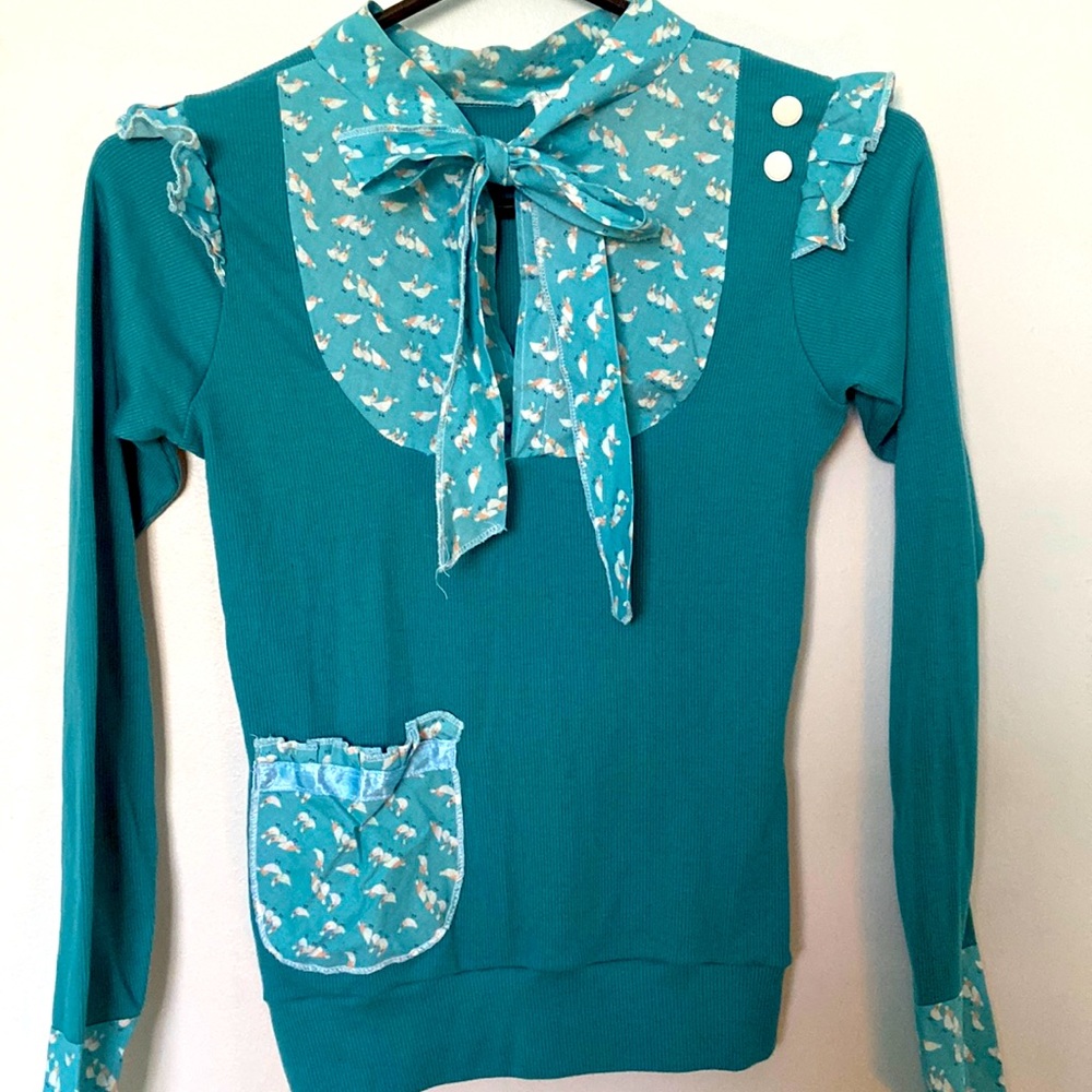 DIY one of a kind long sleeve top with bow tie.Size XS/S